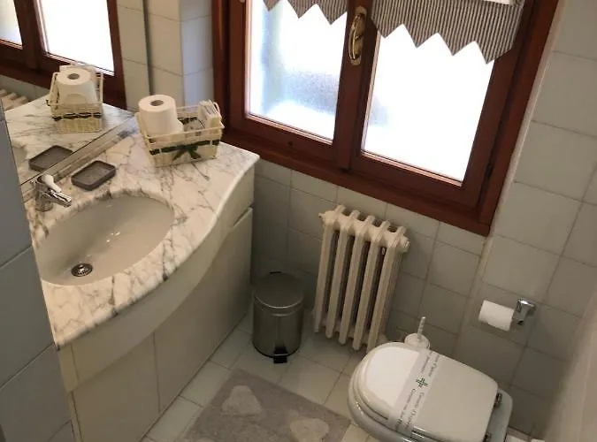 Casa Martini Piazza Erbe Verona