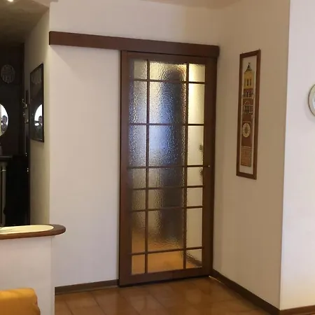 Casa Martini Piazza Erbe アパート *