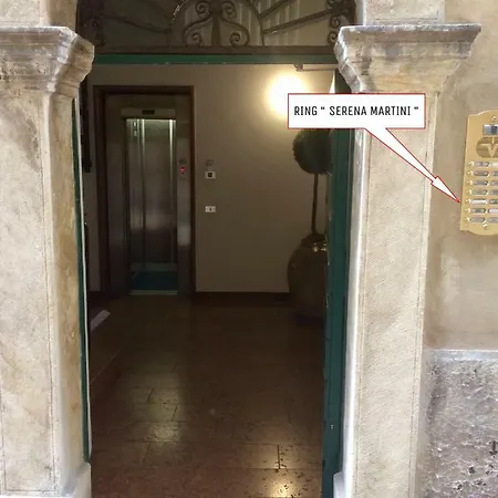 아파트 Casa Martini Piazza Erbe